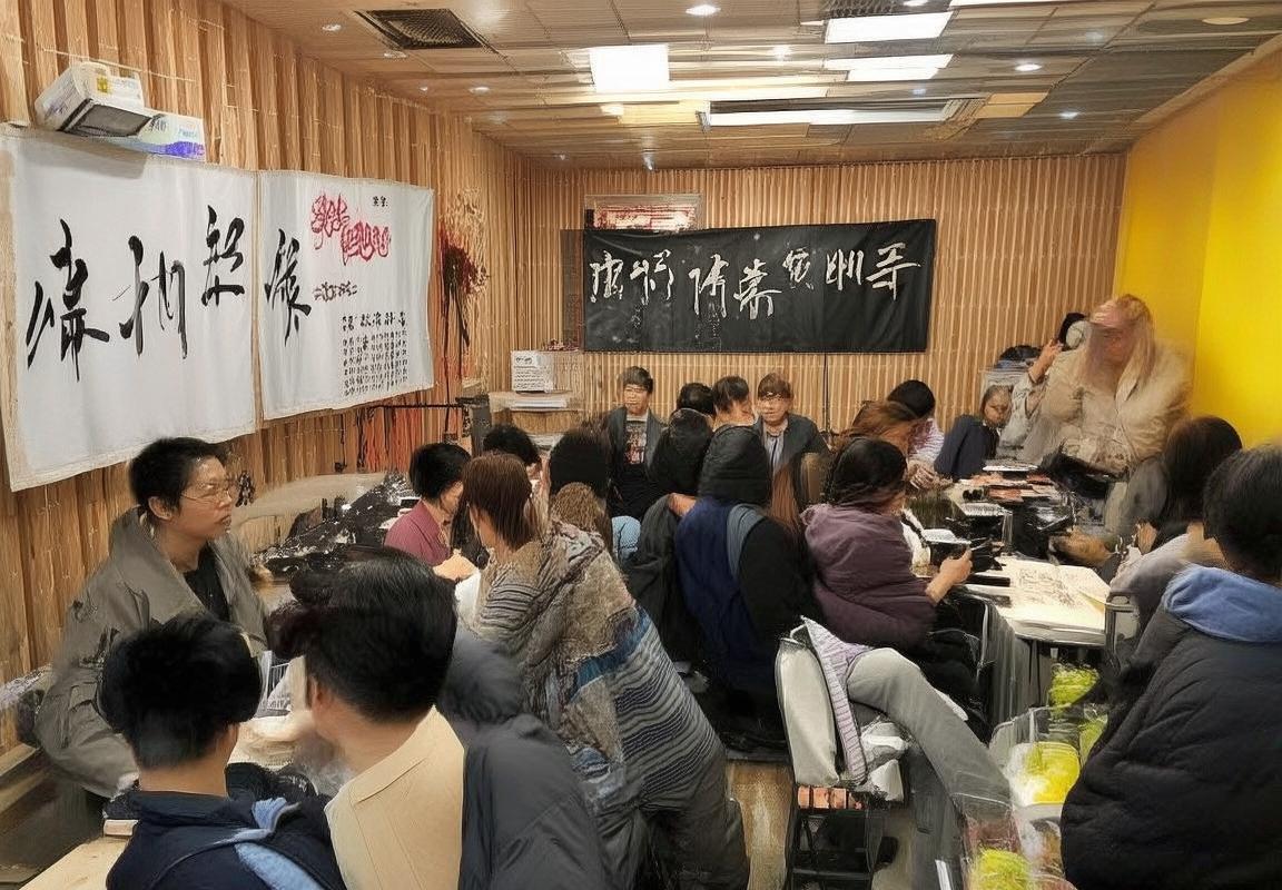 富川19对决大田市民：足球盛宴展现团队精神与运动魅力(图3)