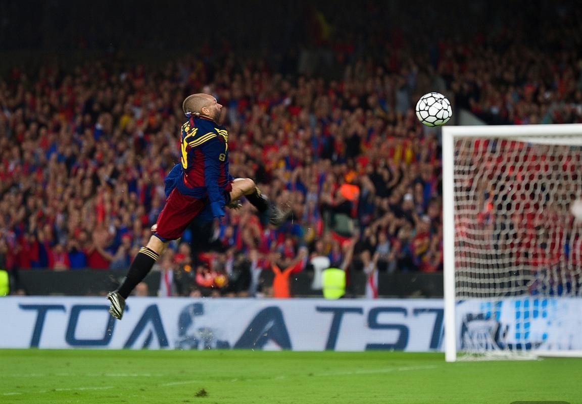 2010世界杯决赛：西班牙加时绝杀荷兰，伊涅斯塔铸就历史荣耀(图4)